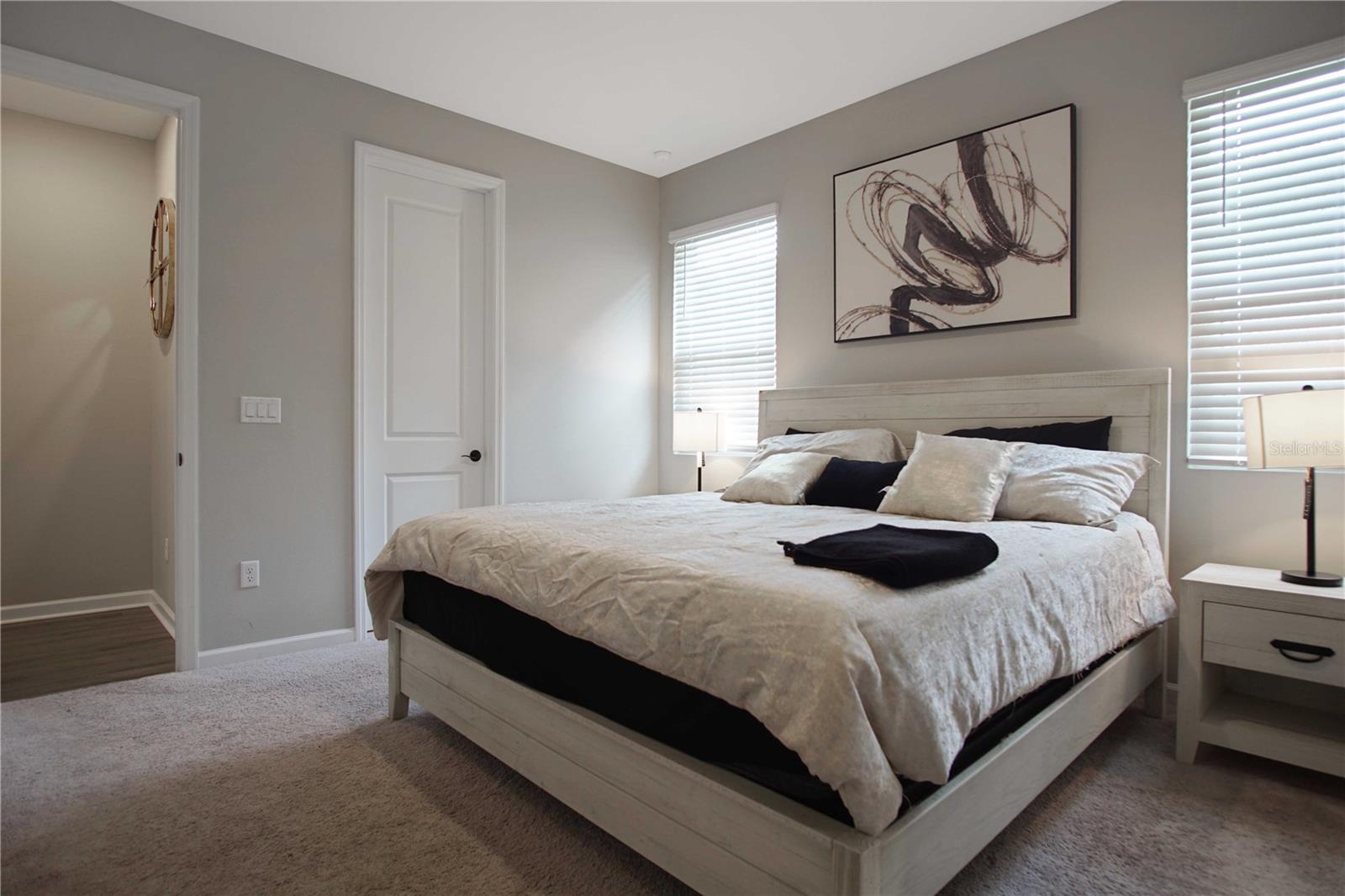 SEASONS AT FOREST CREEK - Residential Lease