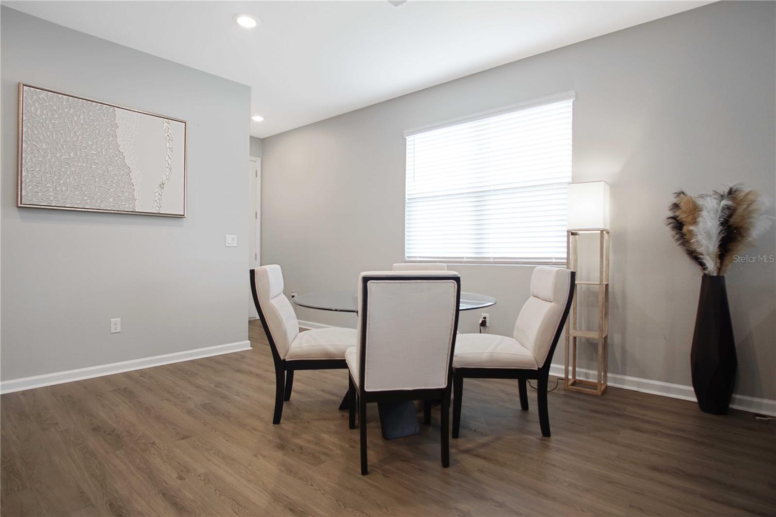 SEASONS AT FOREST CREEK - Residential Lease