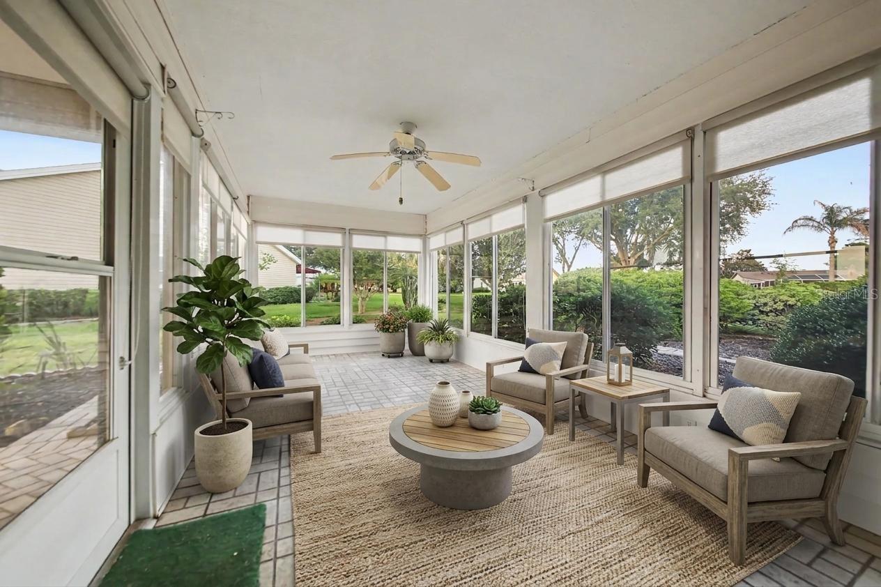 LADY LAKE ORANGE BLOSSOM GARDENS UNIT 15 - Residential