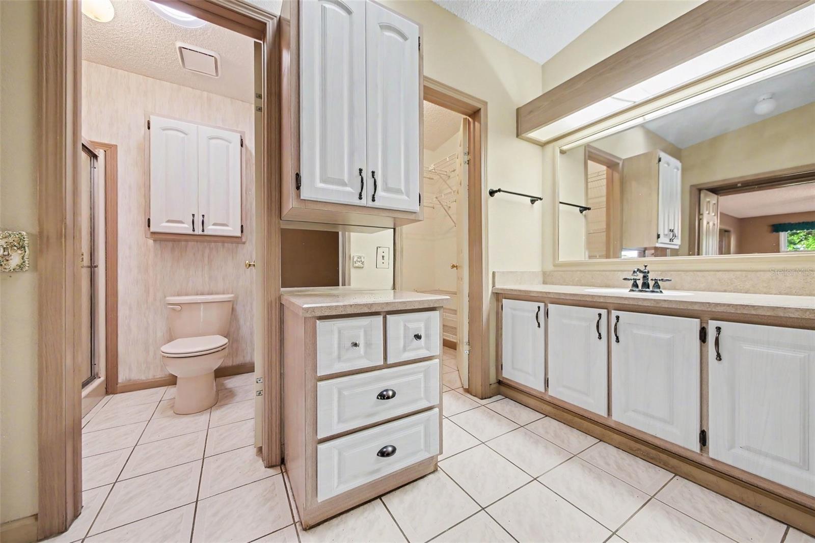 LADY LAKE ORANGE BLOSSOM GARDENS UNIT 15 - Residential