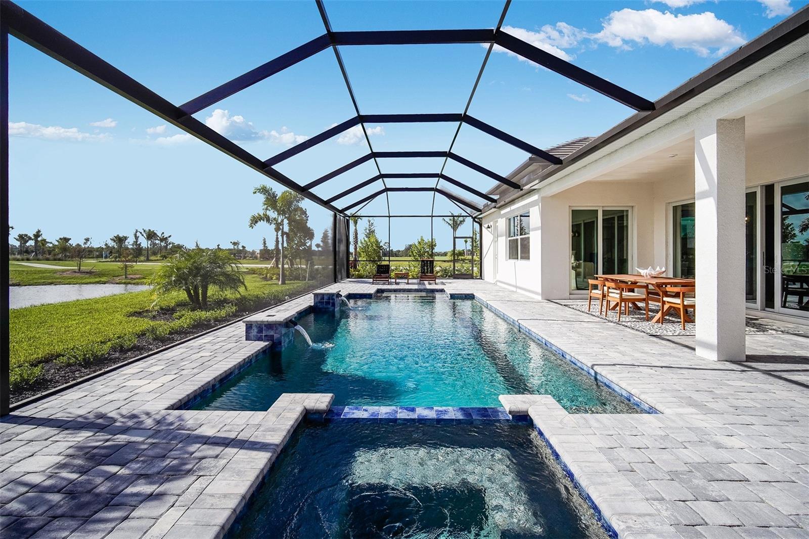 CALUSA COUNTRY CLUB - Residential