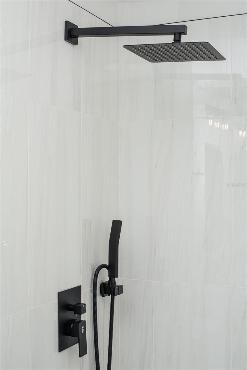 TRAILS-UNIT 3 - Residential