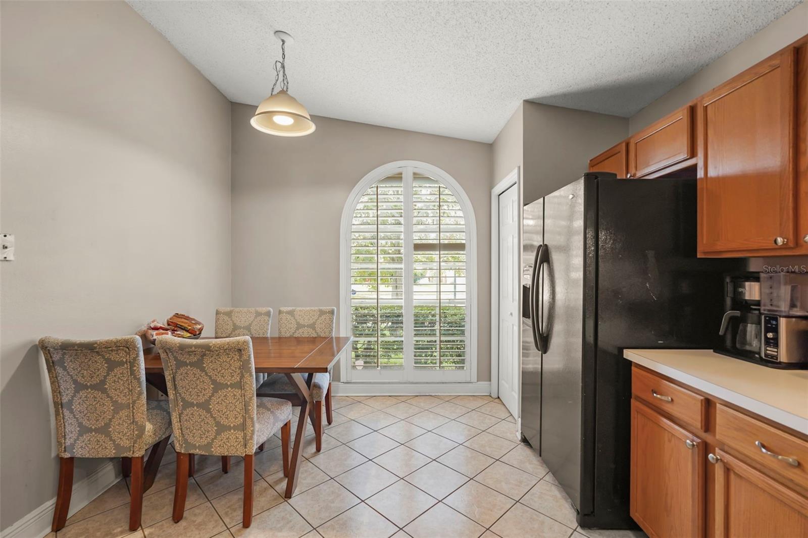 ROSE POINTE - Residential