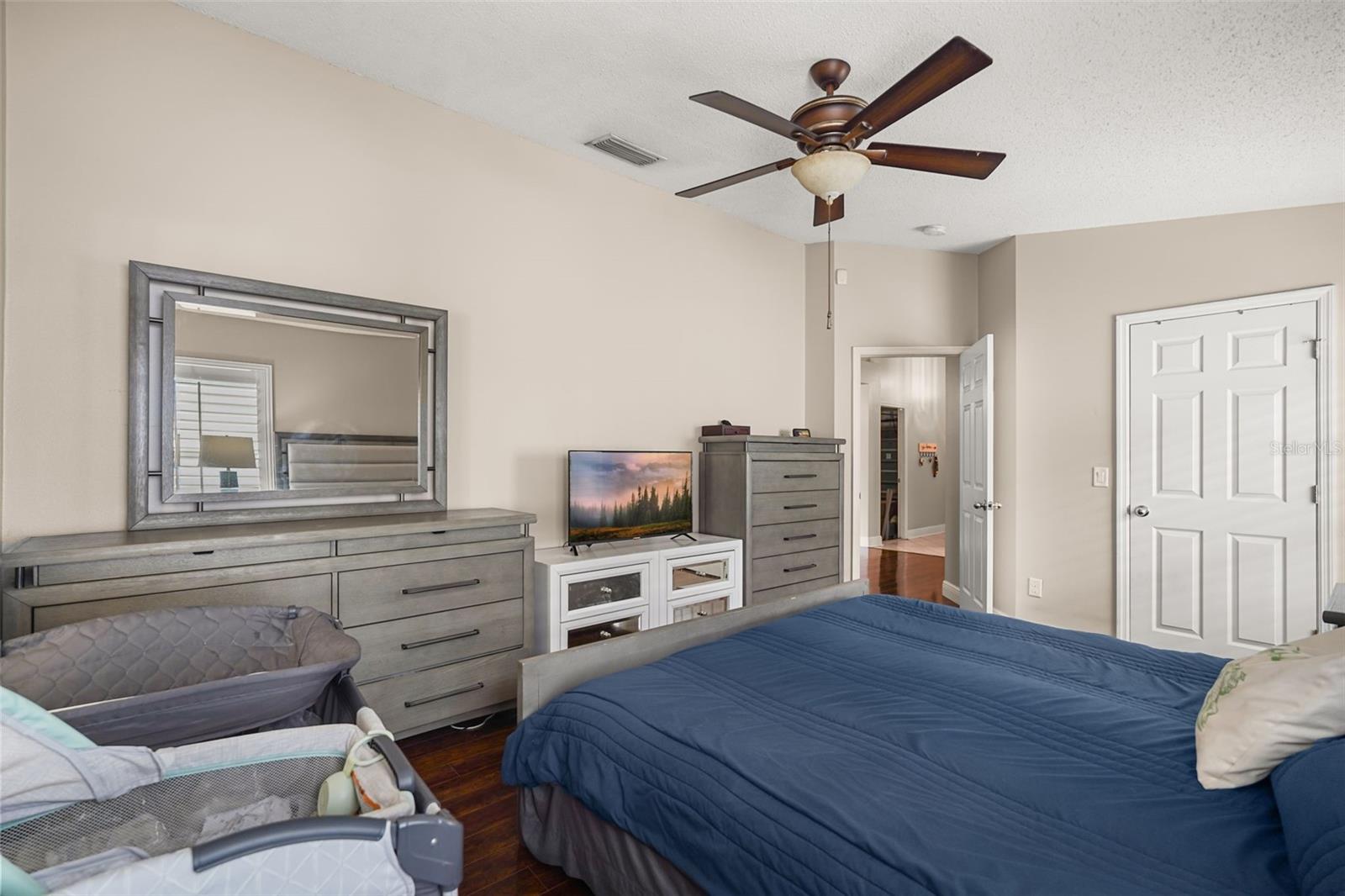 ROSE POINTE - Residential