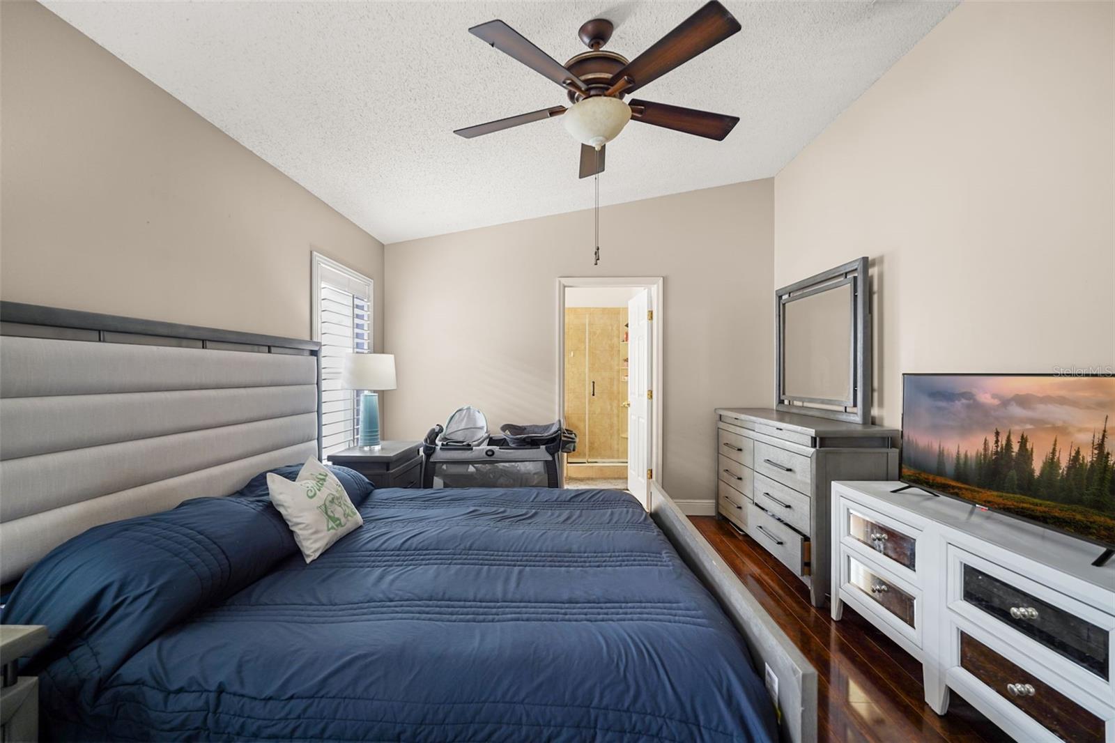 ROSE POINTE - Residential