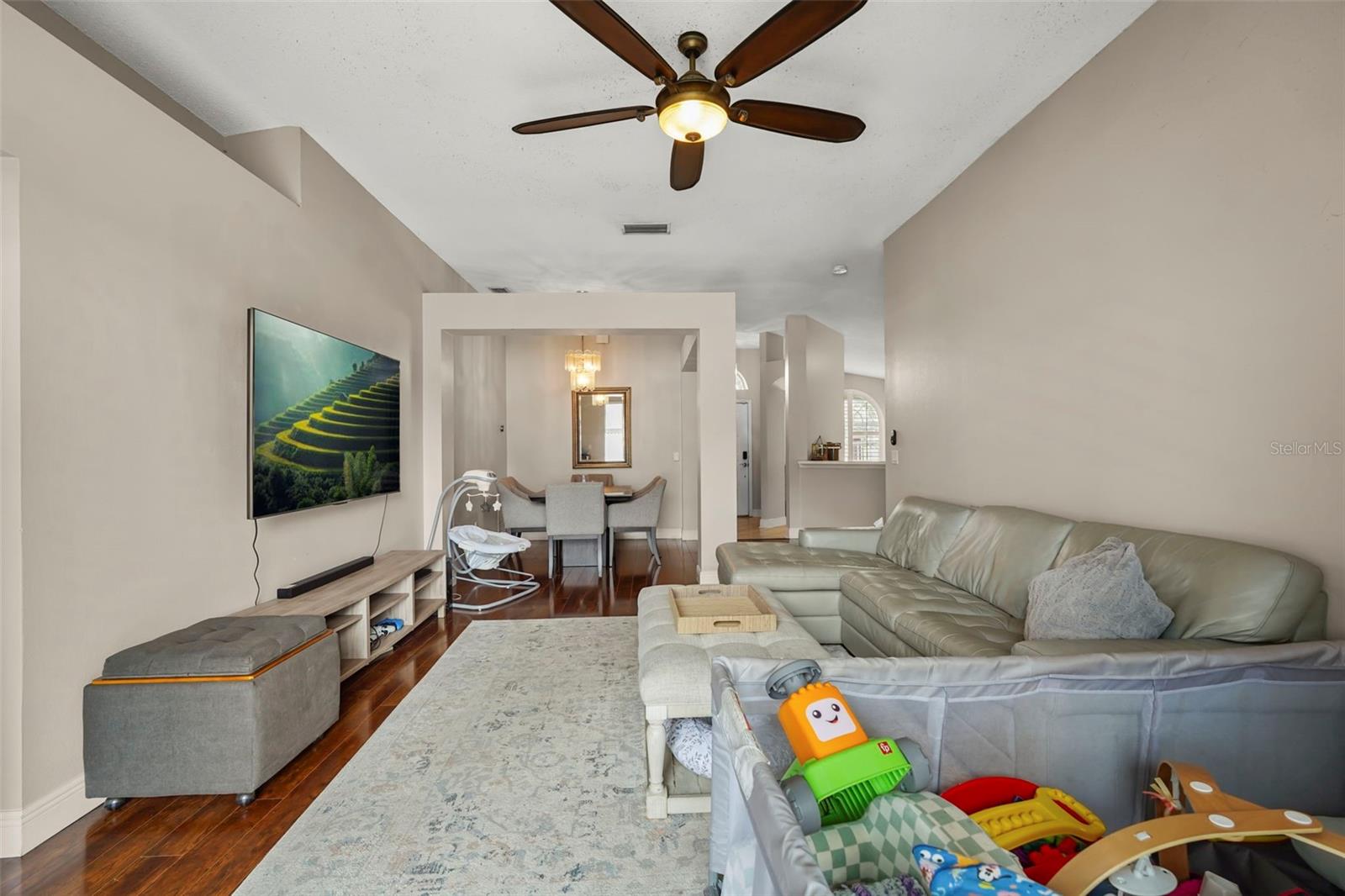 ROSE POINTE - Residential