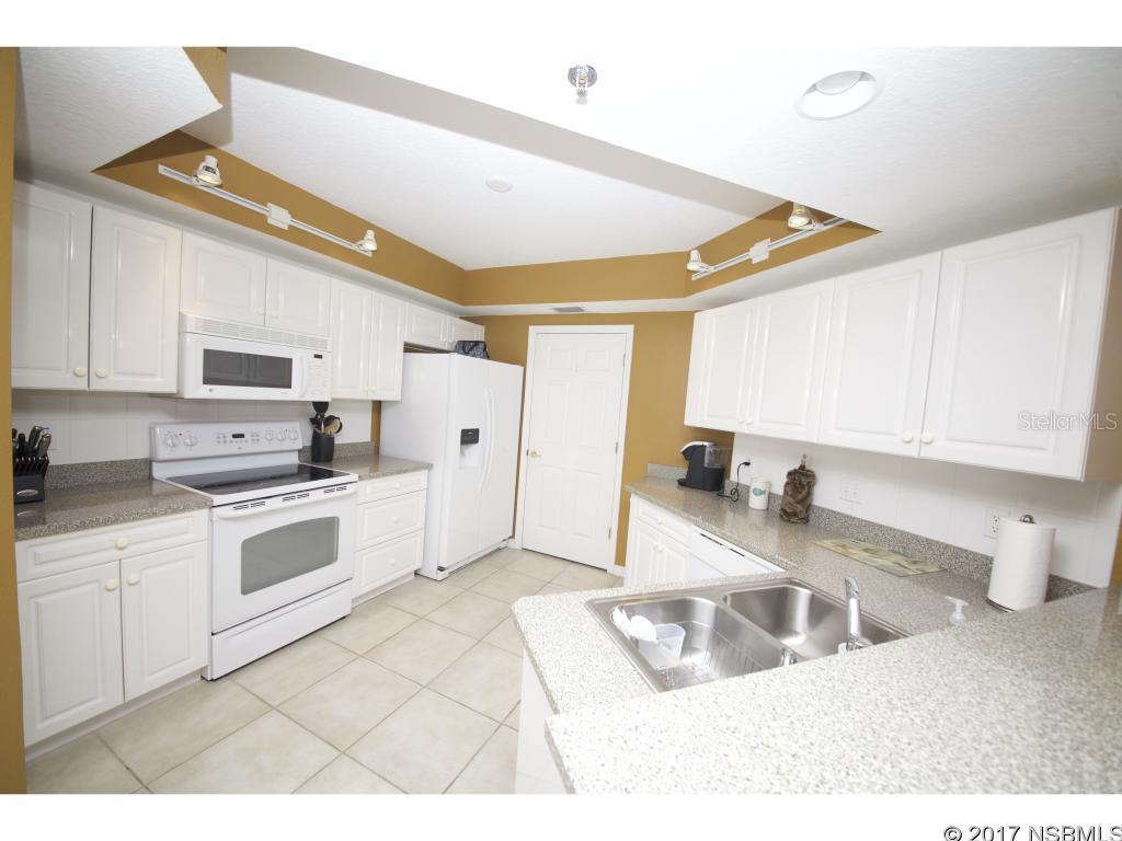 Ocean Walk Condo At Nsb - Residential