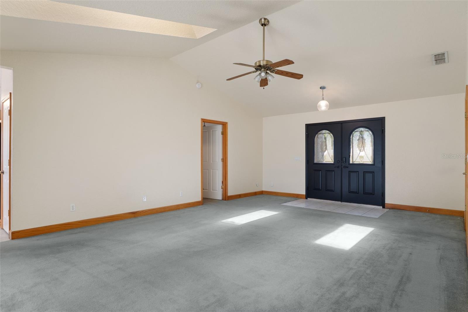 SPRING HILL - Residential