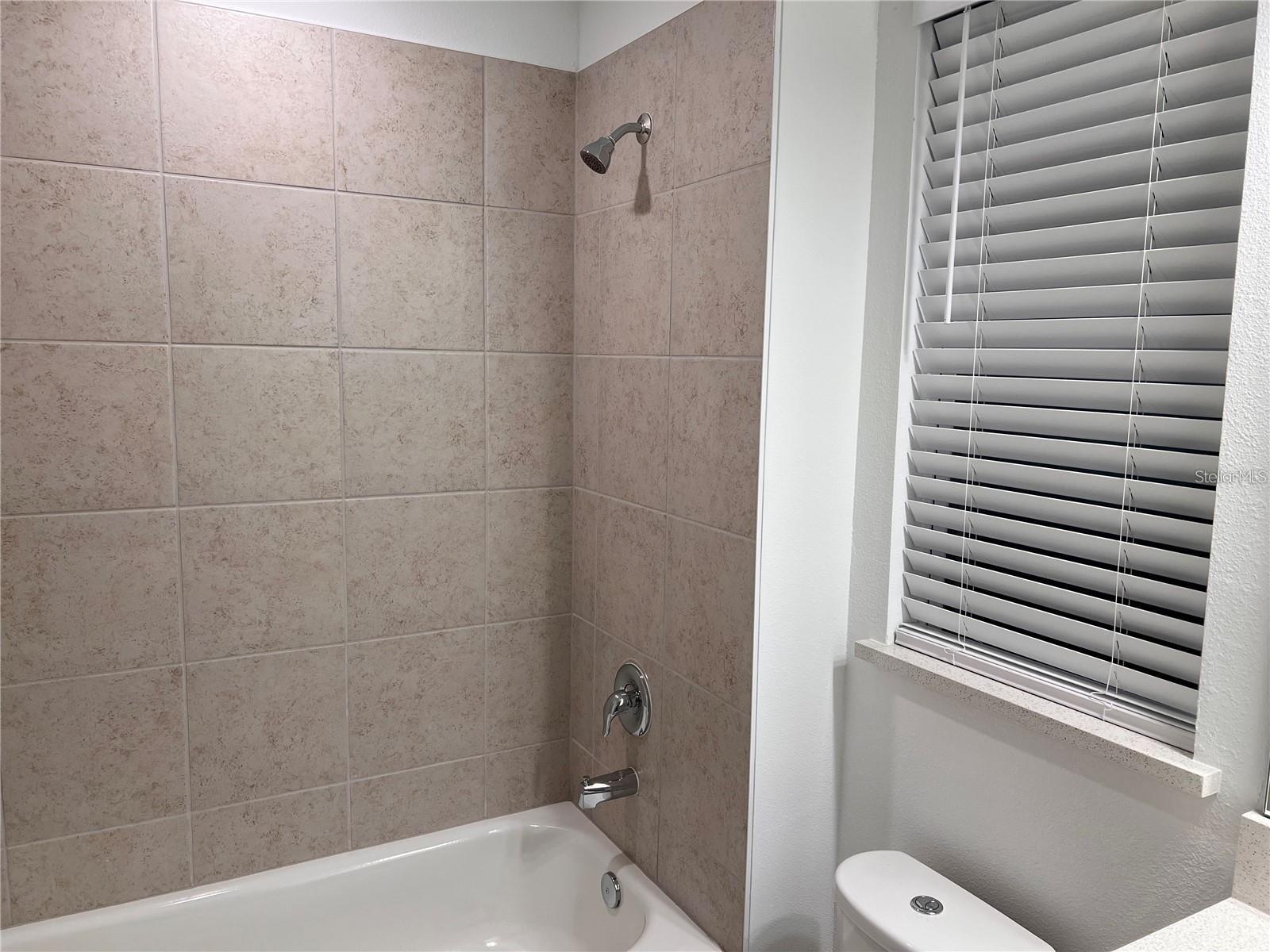 NORTHLAKE AT OVATION PHASE 1 - Residential Lease