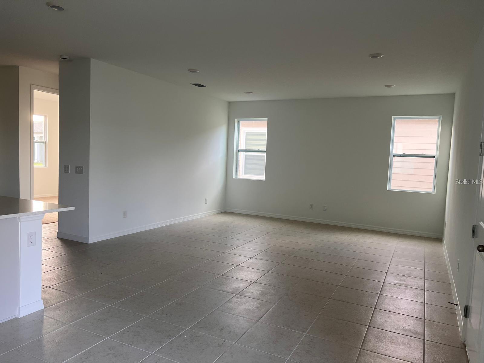 NORTHLAKE AT OVATION PHASE 1 - Residential Lease