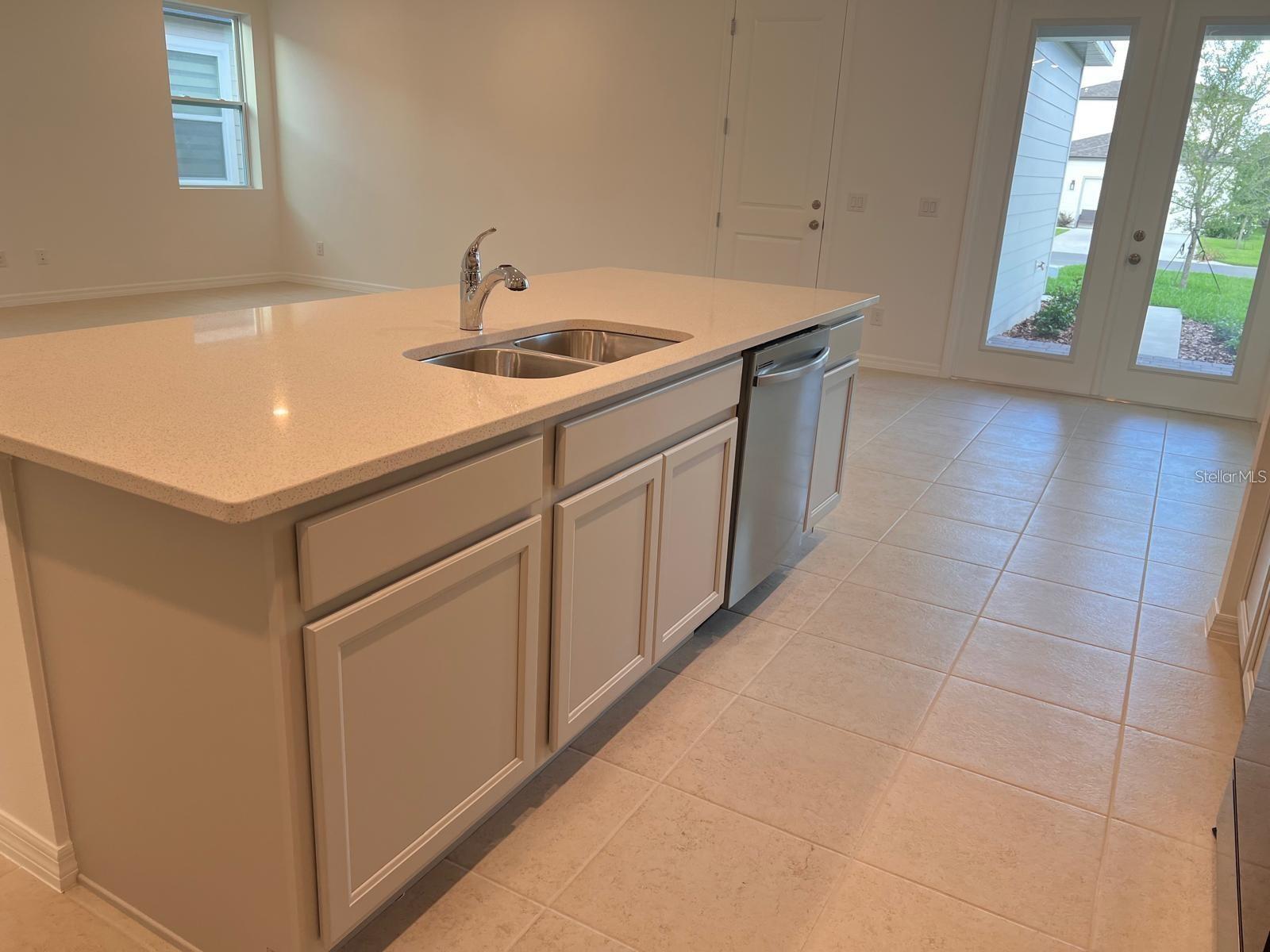 NORTHLAKE AT OVATION PHASE 1 - Residential Lease