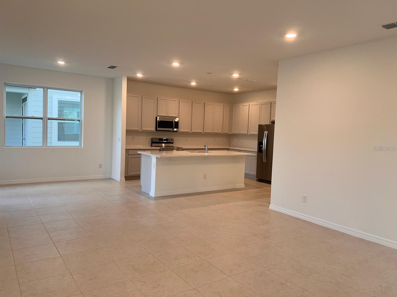 NORTHLAKE AT OVATION PHASE 1 - Residential Lease