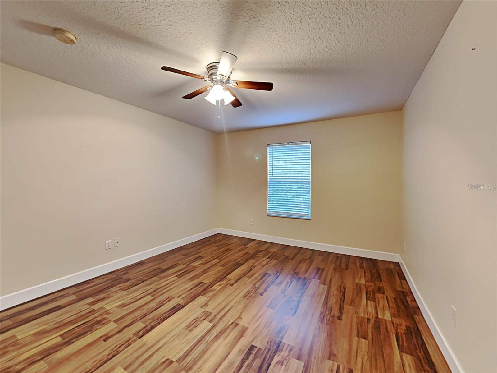 PARKSIDE AT ERROL ESTATES - Residential Lease