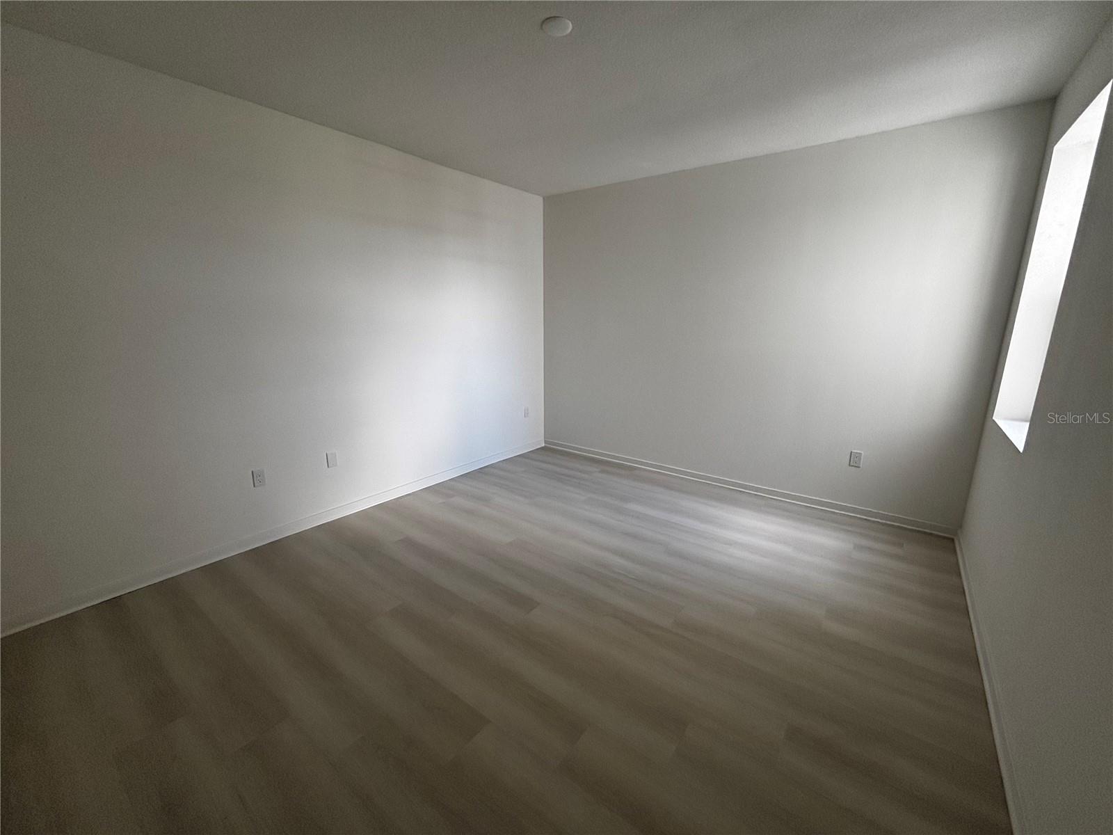 MILLENIA PK TOWER II - Residential Lease