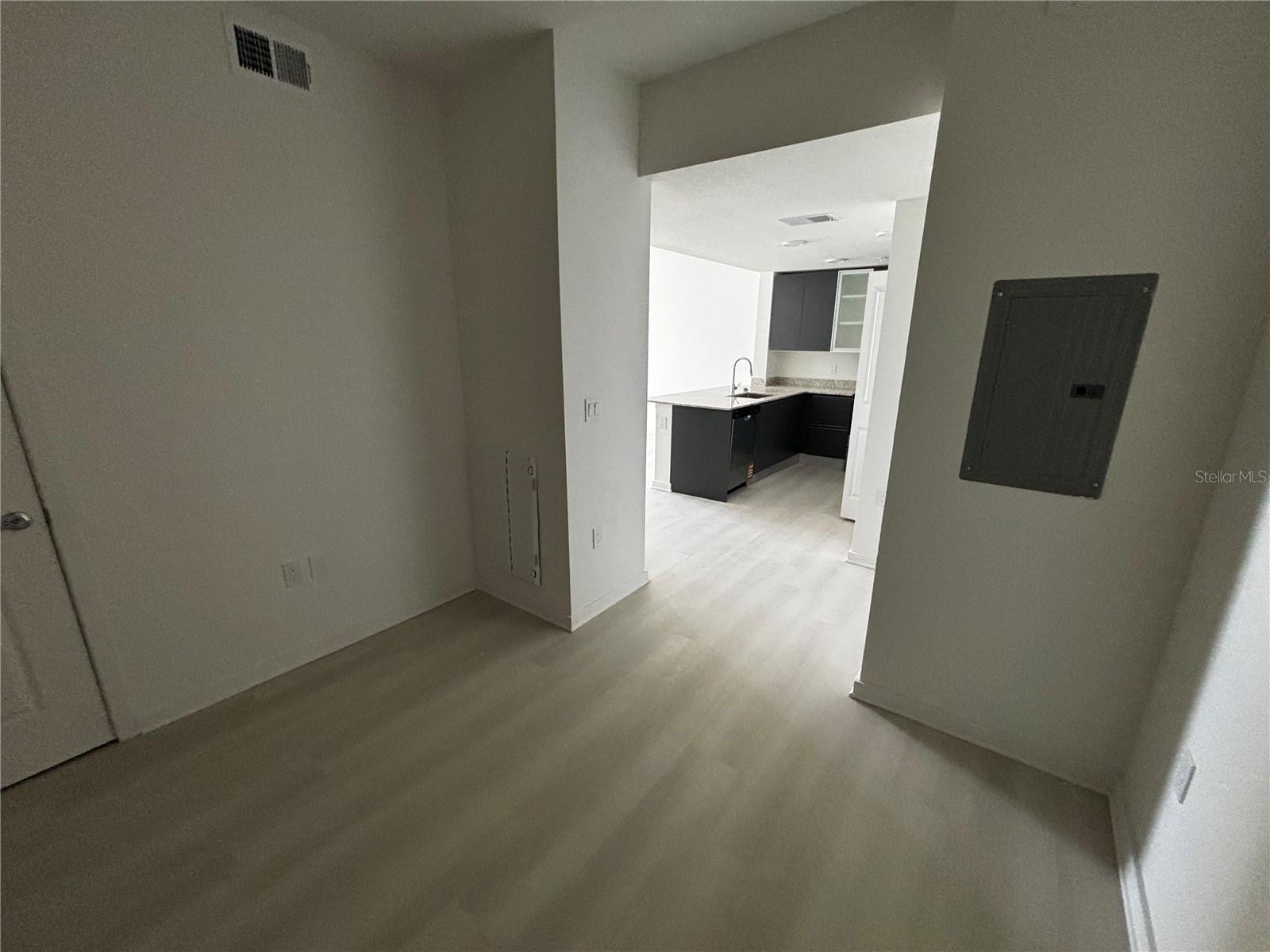 MILLENIA PK TOWER II - Residential Lease