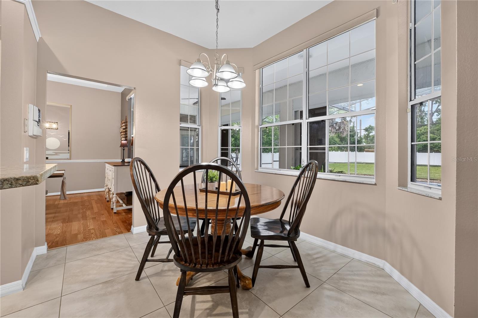 CRYSTAL LAKE ESTATES - Residential