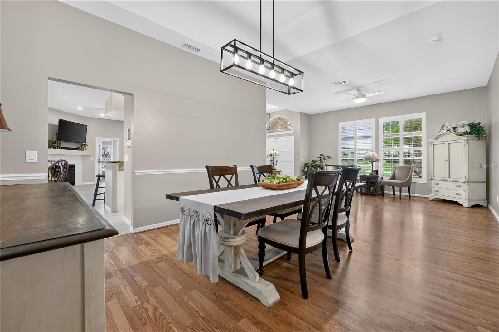 CRYSTAL LAKE ESTATES - Residential