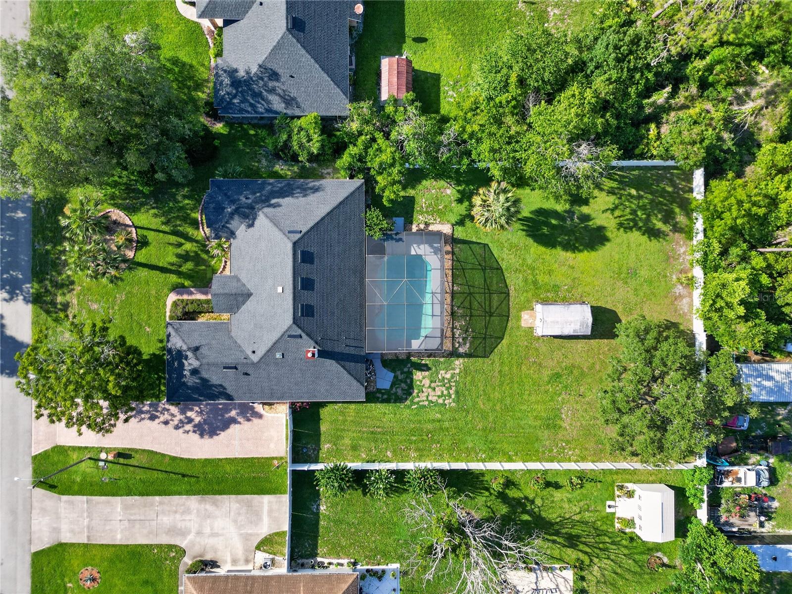 CRYSTAL LAKE ESTATES - Residential