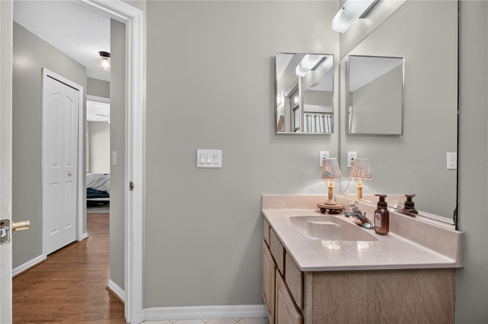 CRYSTAL LAKE ESTATES - Residential
