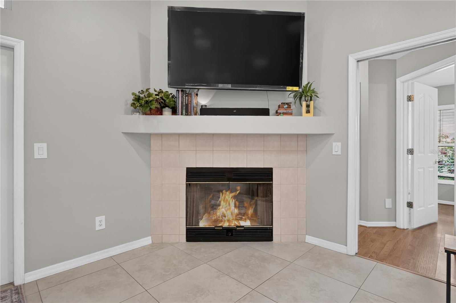 CRYSTAL LAKE ESTATES - Residential