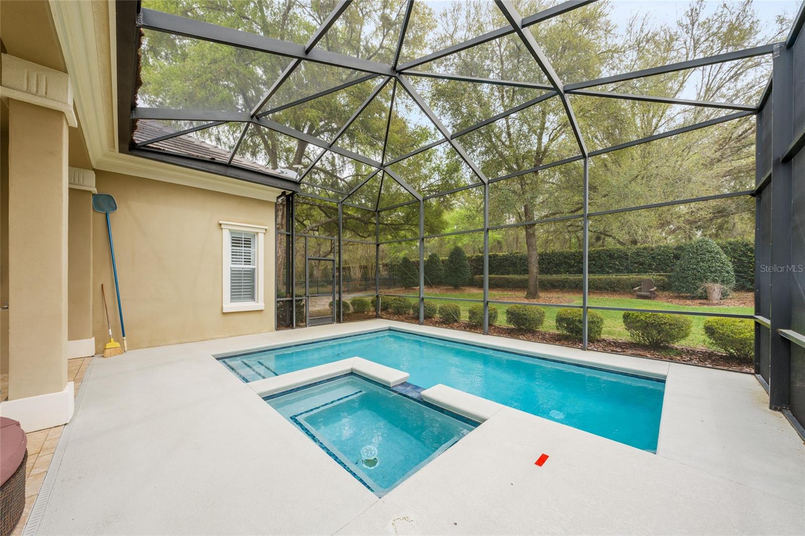 RLR GOLDEN OCALA - Residential