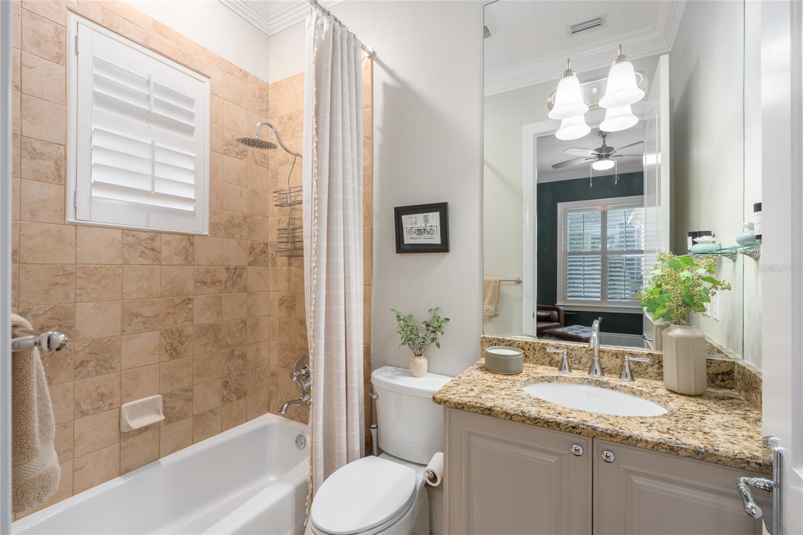 RLR GOLDEN OCALA - Residential