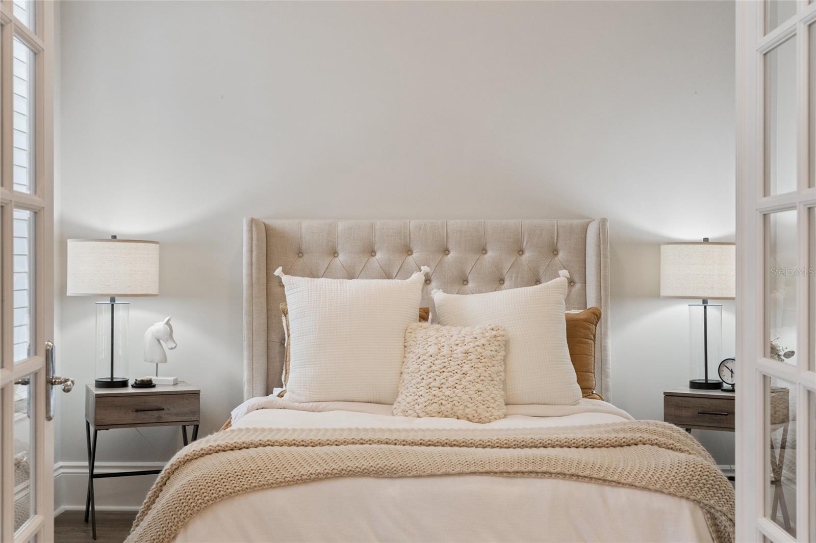 RLR GOLDEN OCALA - Residential