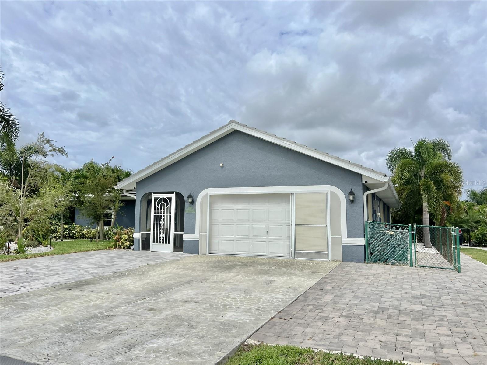 PUNTA GORDA ISLES SEC 18 - Residential