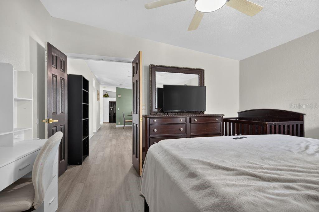 OAK HAMMOCK ESTATES - Residential