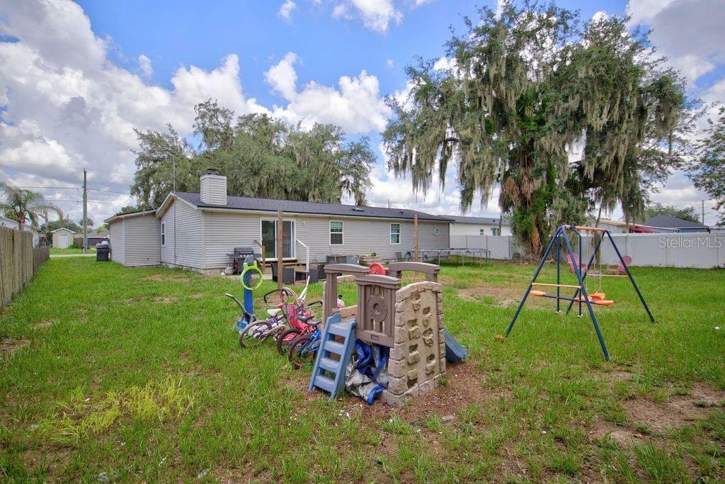 OAK HAMMOCK ESTATES - Residential