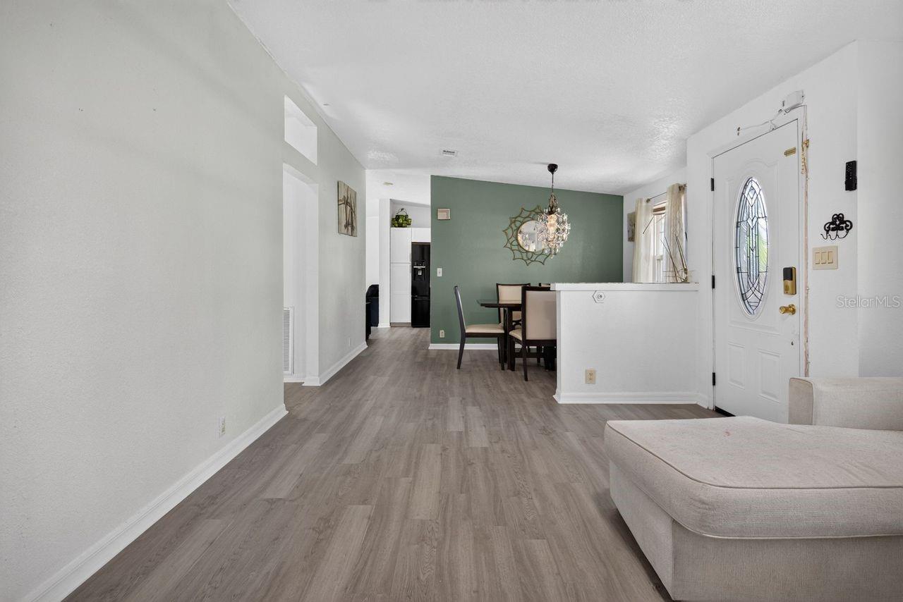 OAK HAMMOCK ESTATES - Residential