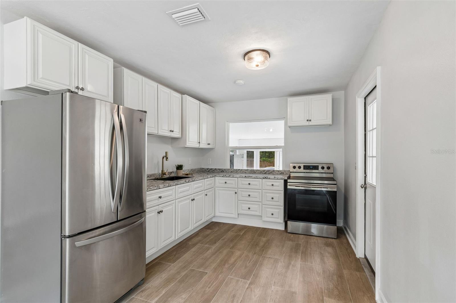 ARDMORE PLACE REP - Residential