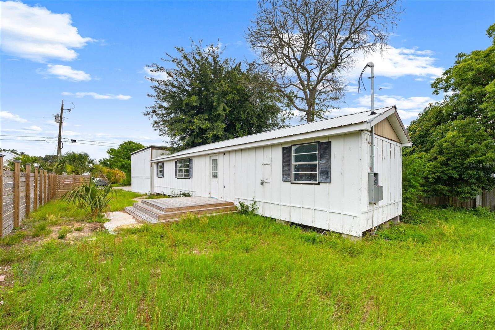 RIVIERA BEACH - Residential