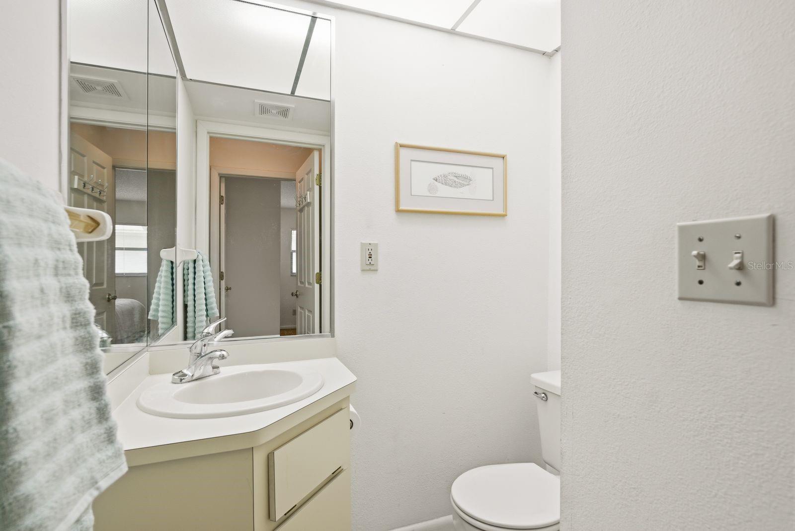 GOLF VIEW VILLAS CONDO 01 - Residential