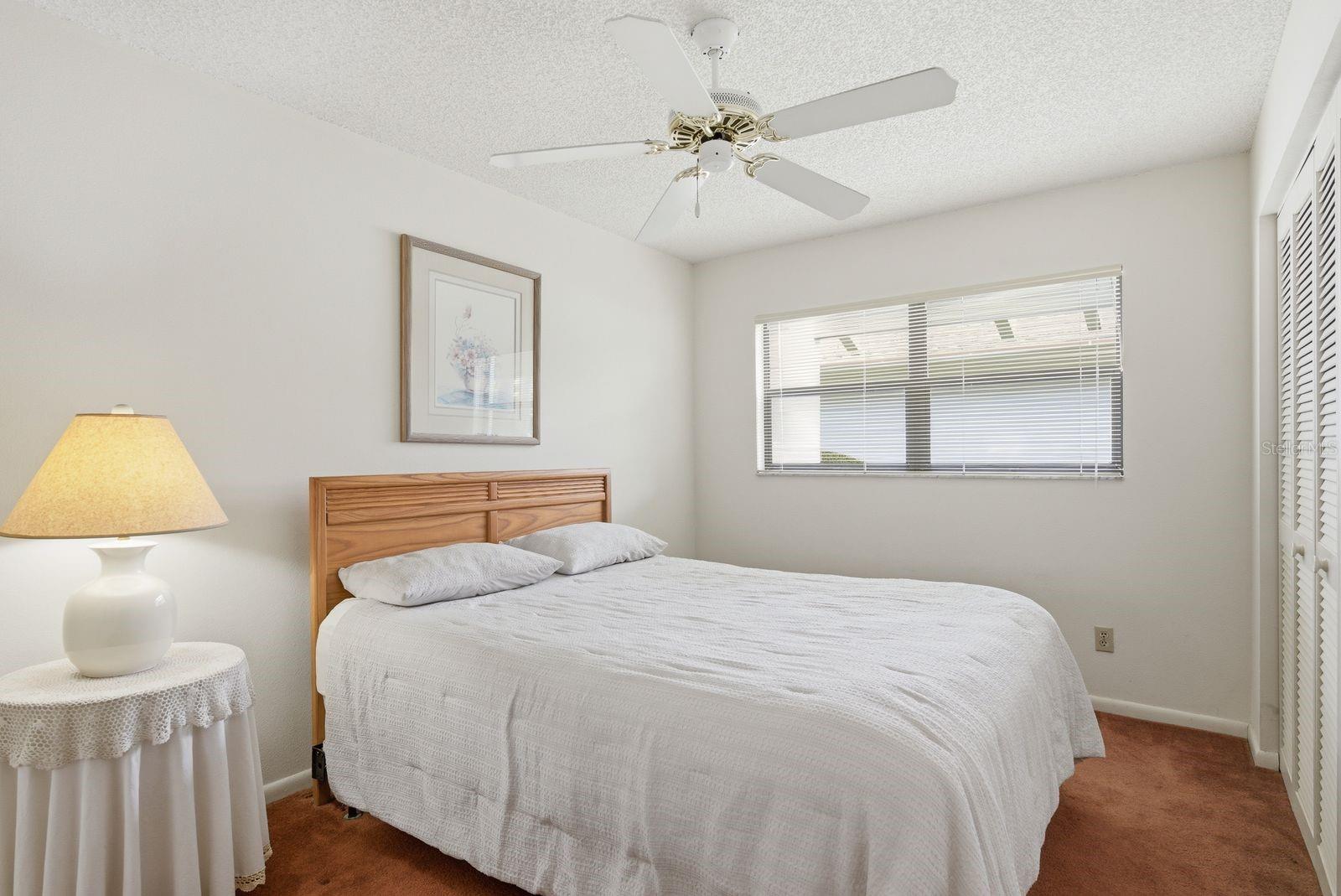 GOLF VIEW VILLAS CONDO 01 - Residential
