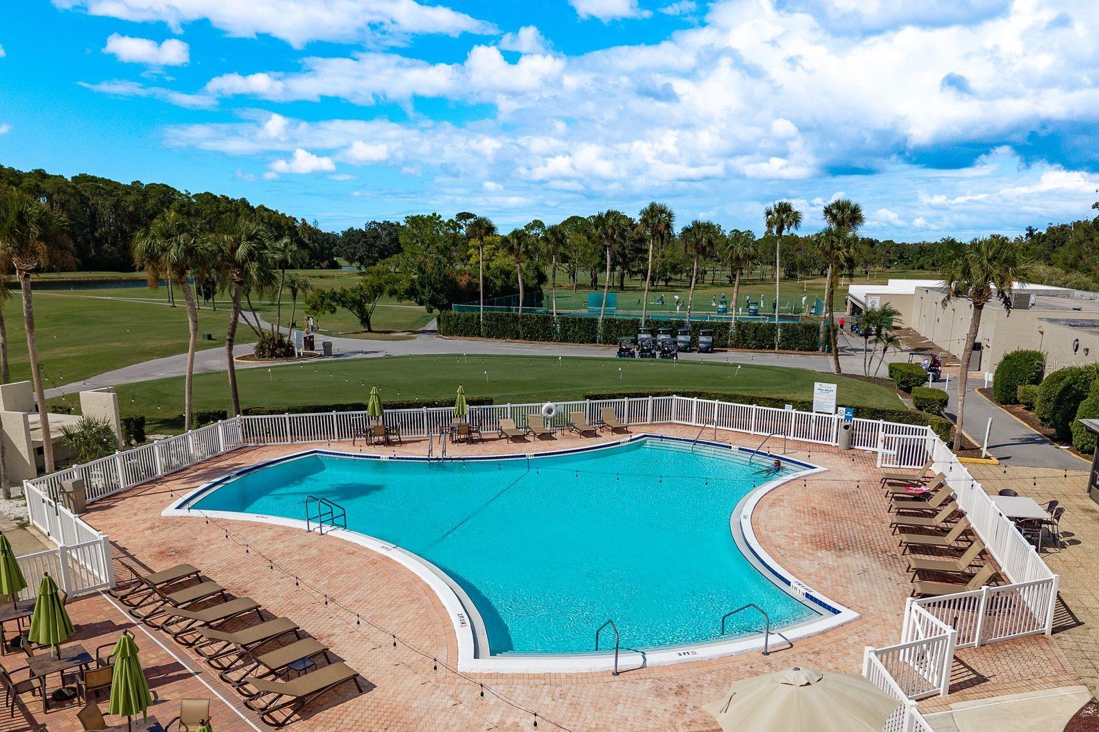 GOLF VIEW VILLAS CONDO 01 - Residential