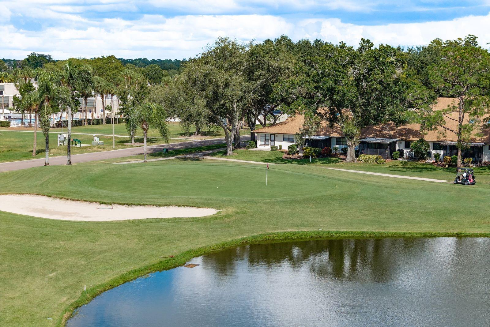 GOLF VIEW VILLAS CONDO 01 - Residential