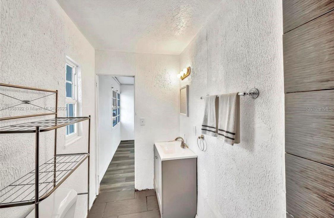 HIGHLAND PARK SUB - Residential