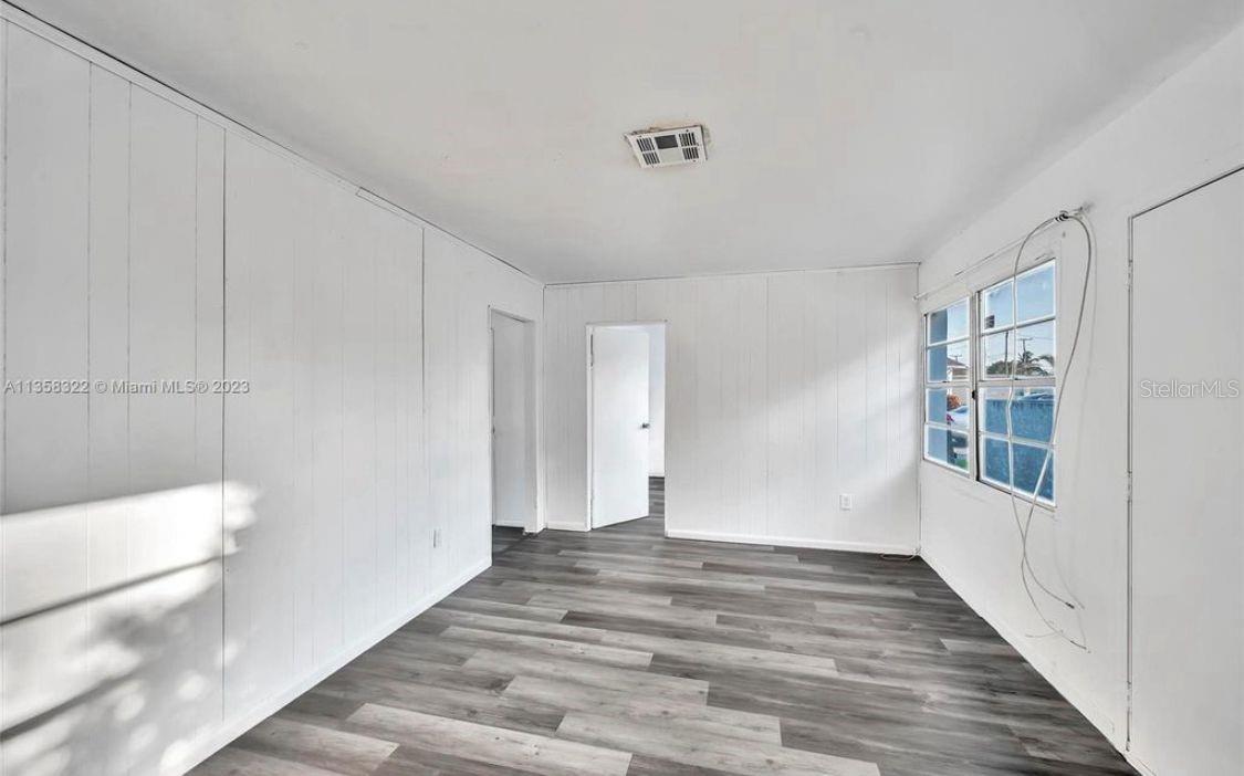 HIGHLAND PARK SUB - Residential