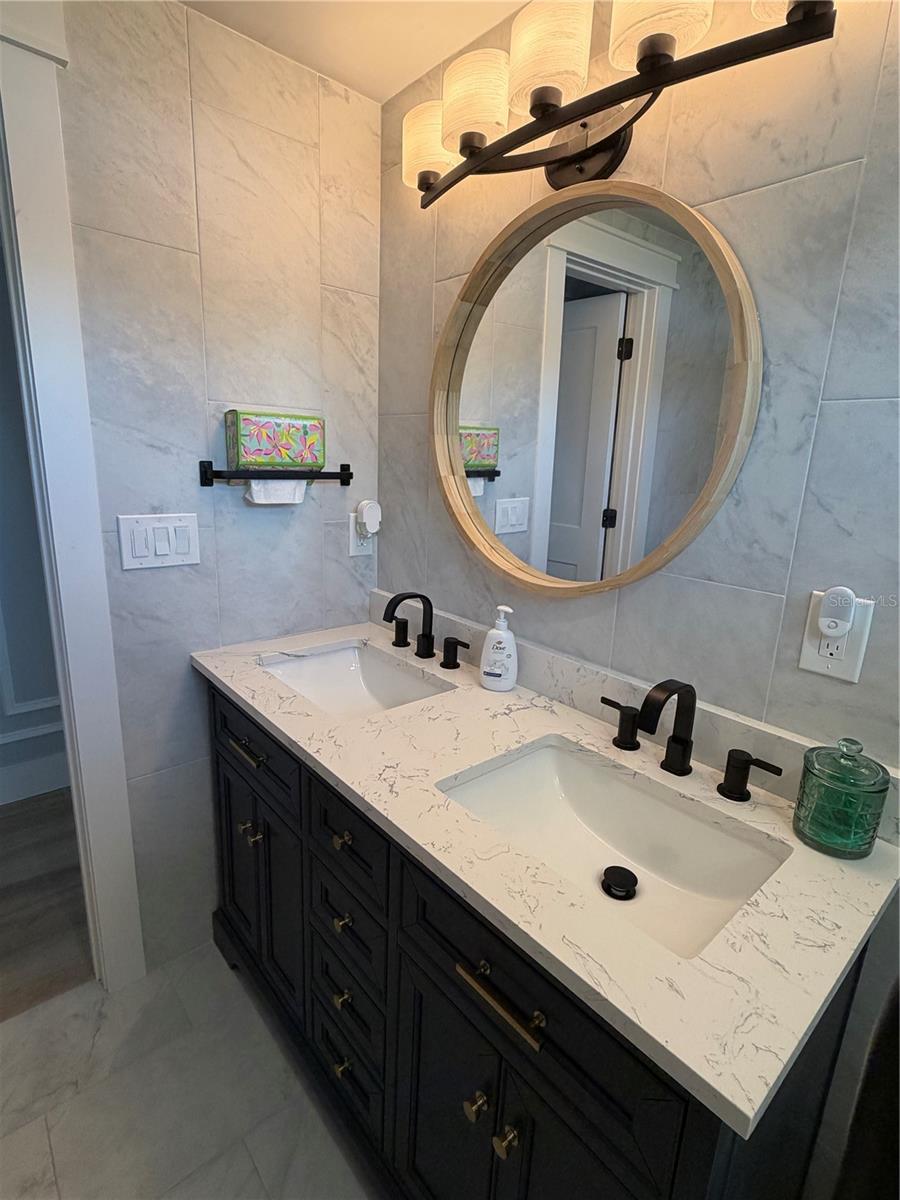 BELLE VISTA SHORES - Residential