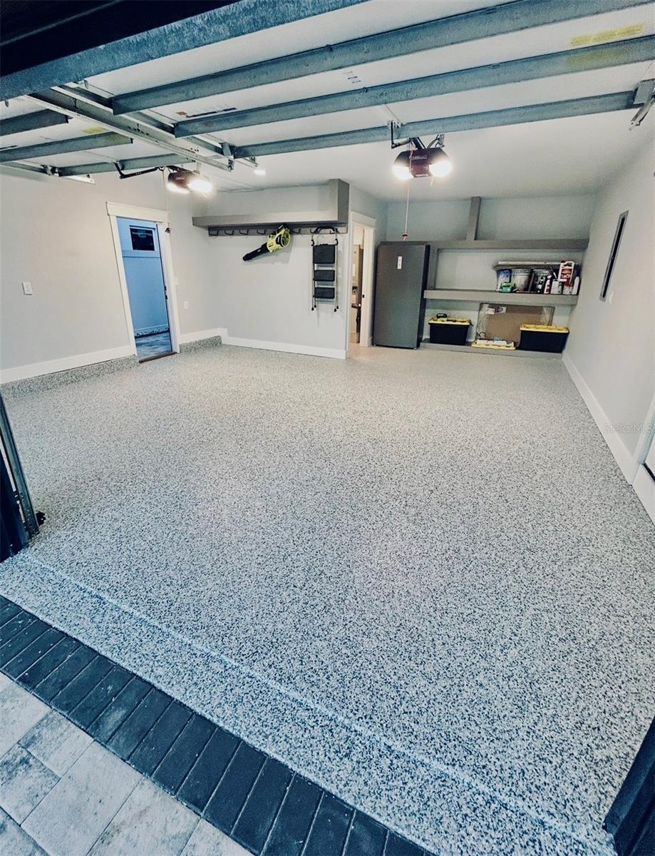 BELLE VISTA SHORES - Residential