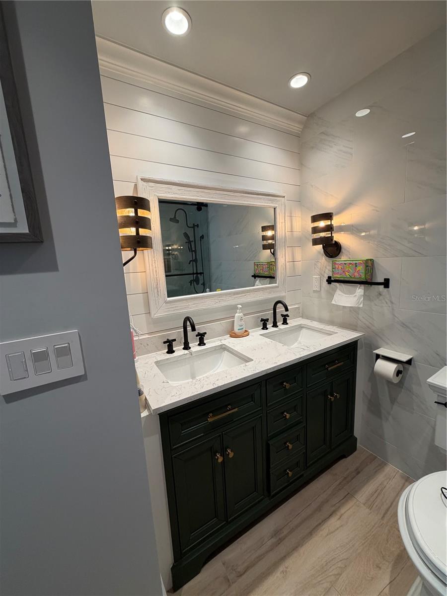 BELLE VISTA SHORES - Residential