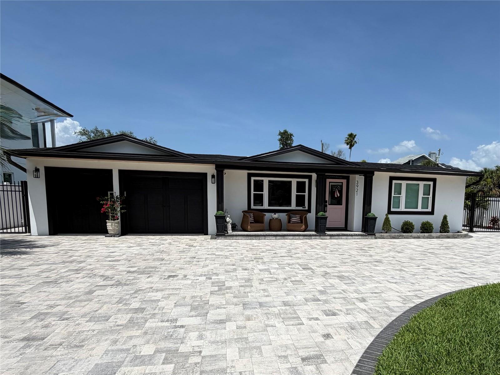 BELLE VISTA SHORES - Residential