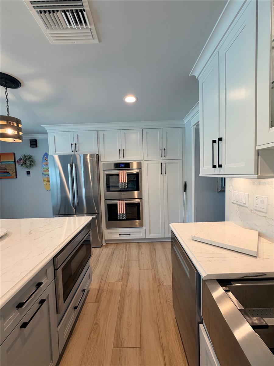 BELLE VISTA SHORES - Residential