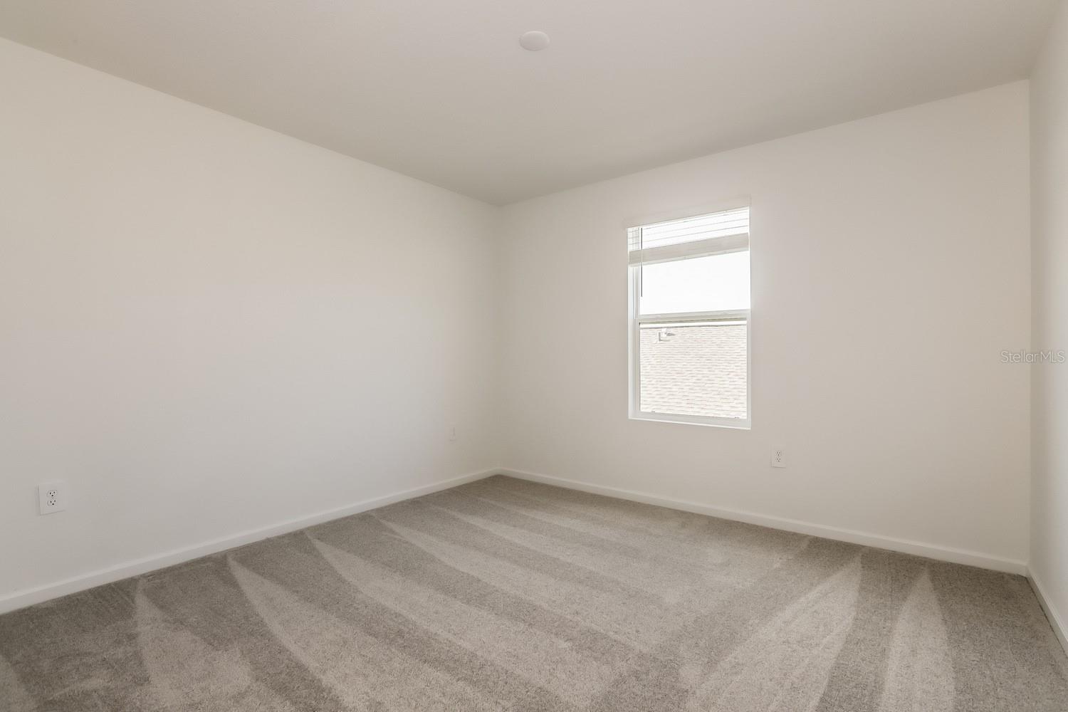 HUNT CLUB/LK WALES PH 1 - Residential Lease