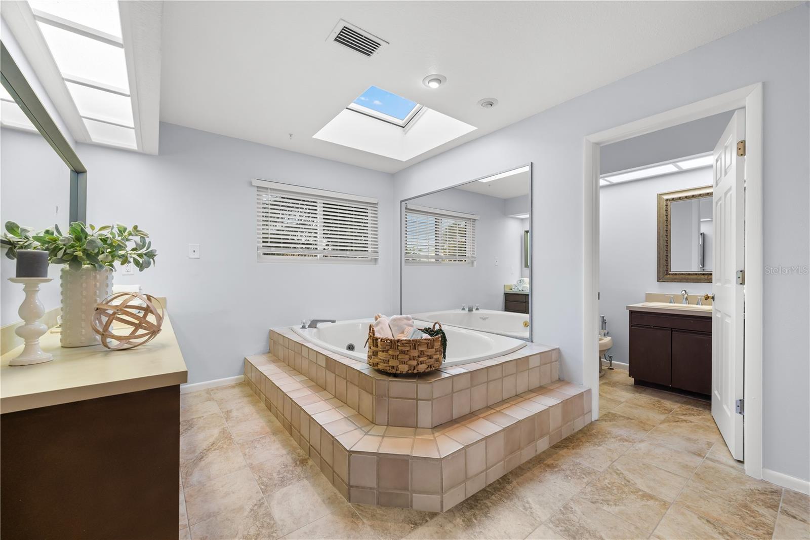 BELLE ISLE - Residential