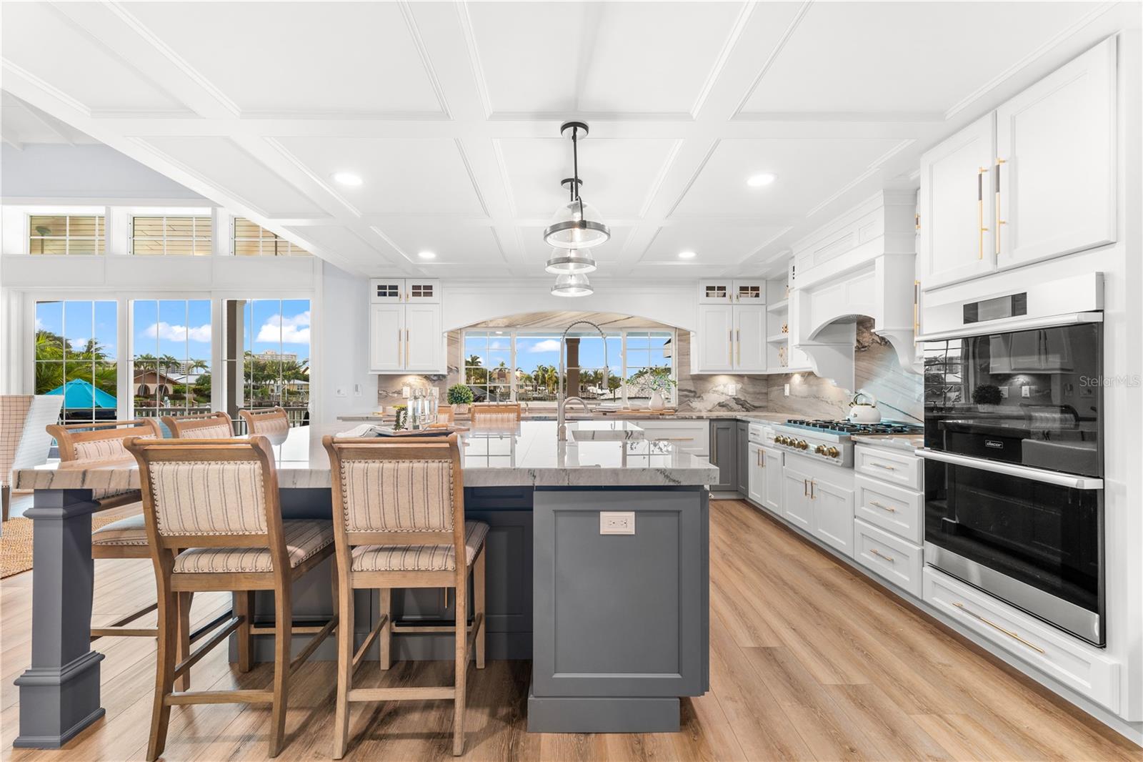 BELLE ISLE - Residential