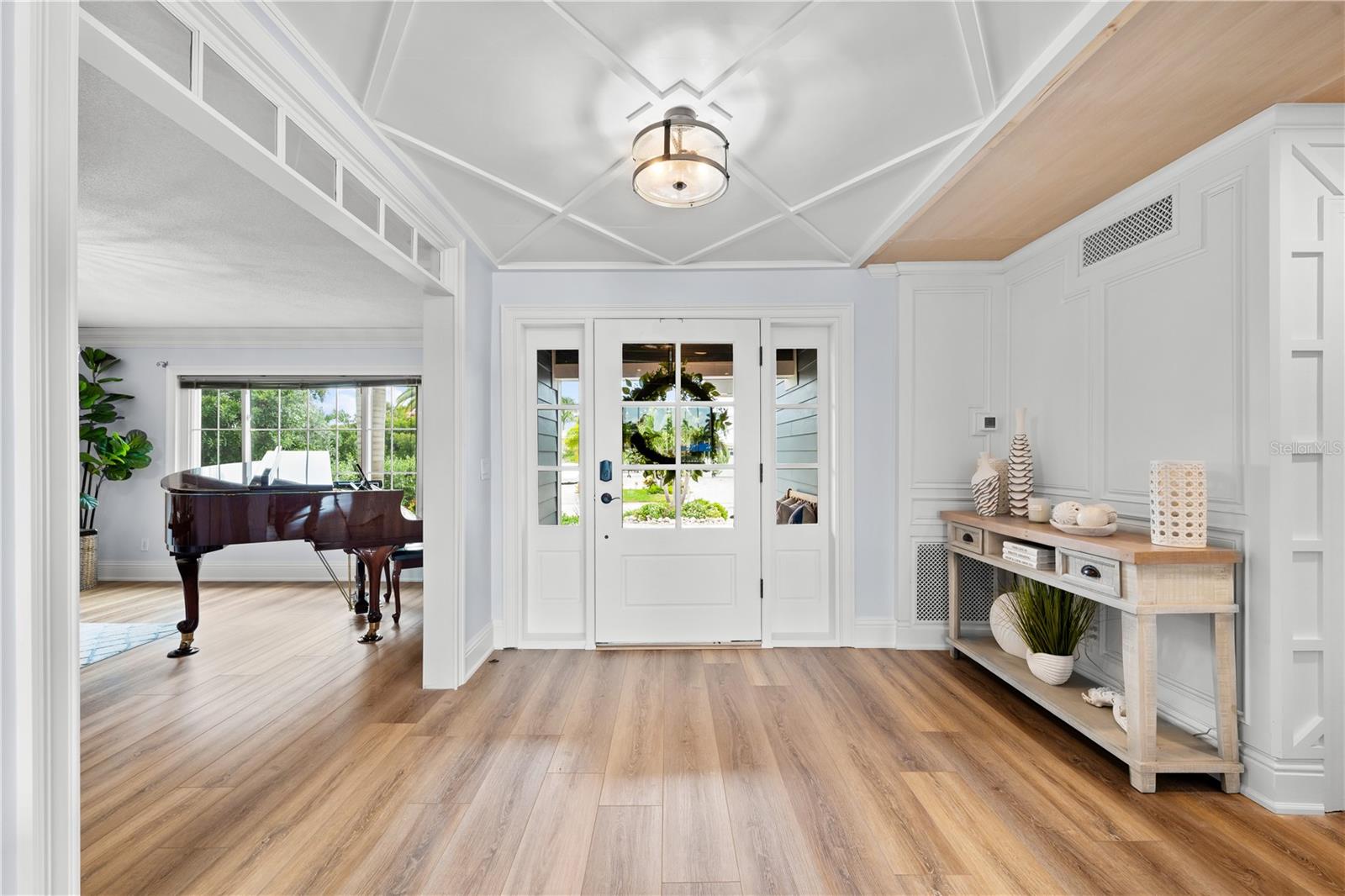 BELLE ISLE - Residential