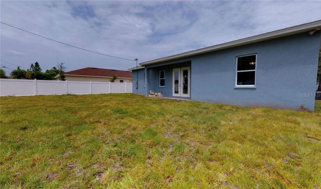 ARCADIAN HEIGHTS - Residential Lease