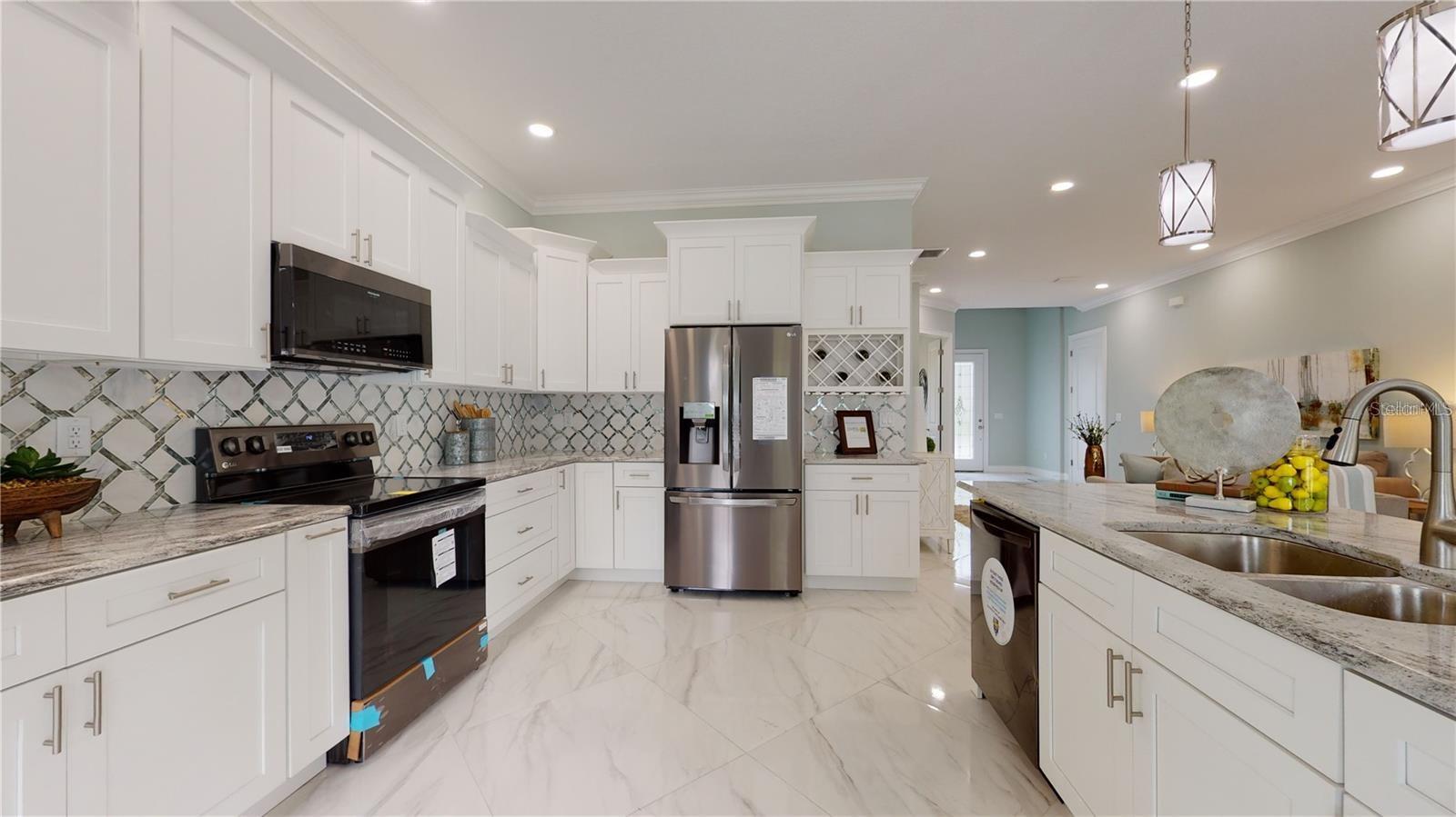 ARCADIAN HEIGHTS - Residential Lease